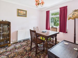 Dining room- click for photo gallery